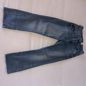 Women’s High-Rise Light Wash Straight Leg Jean